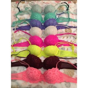 🔥SOLD🔥 VS PINK Date Bras